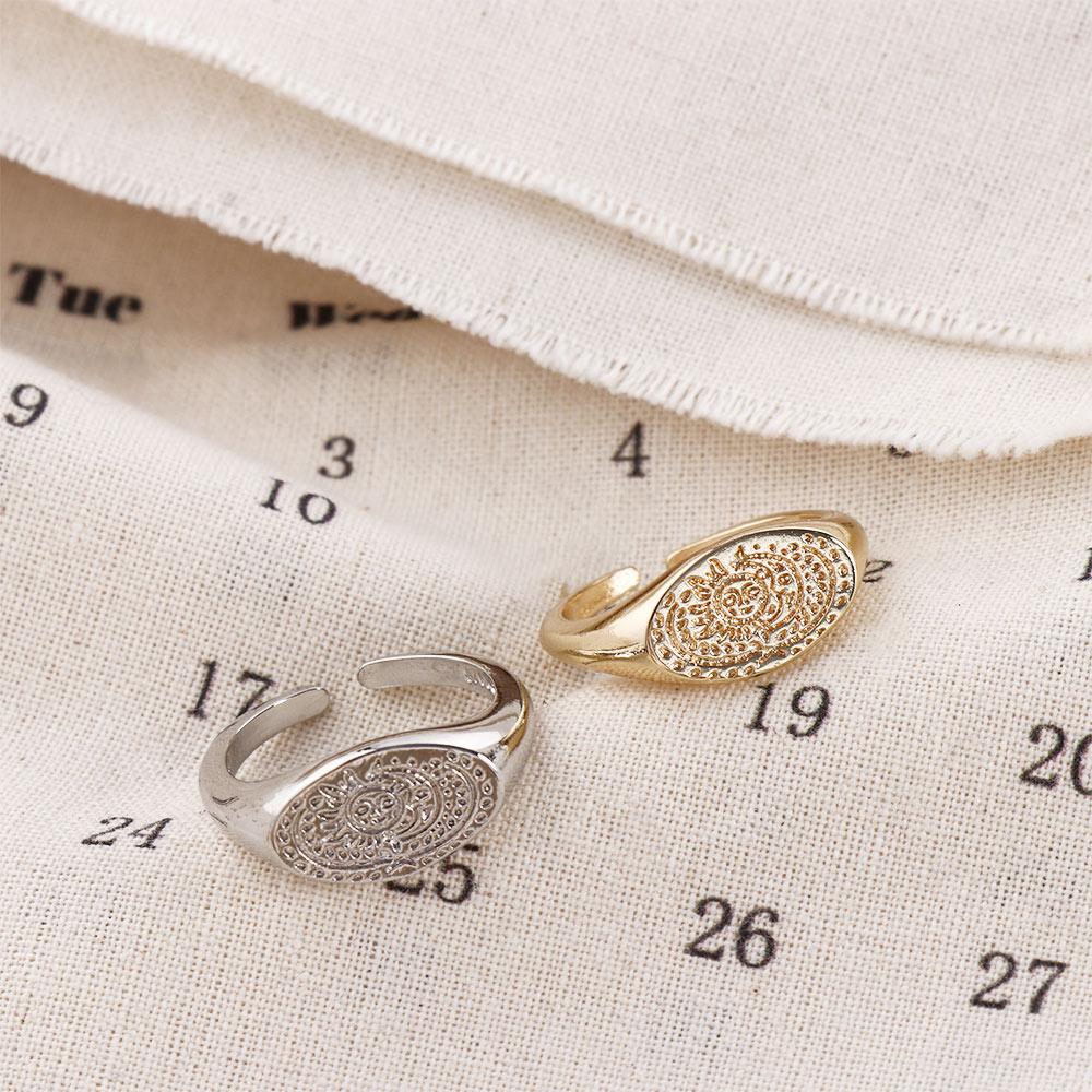 Korean Women Lifestyle - Anello minimalista con motivo sole luna