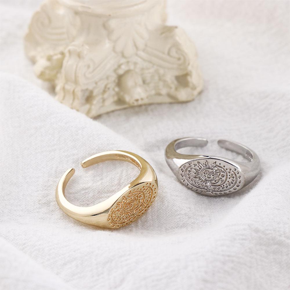 Anello minimalista con motivo  - Korean Women Lifestyle recensione e prezzo