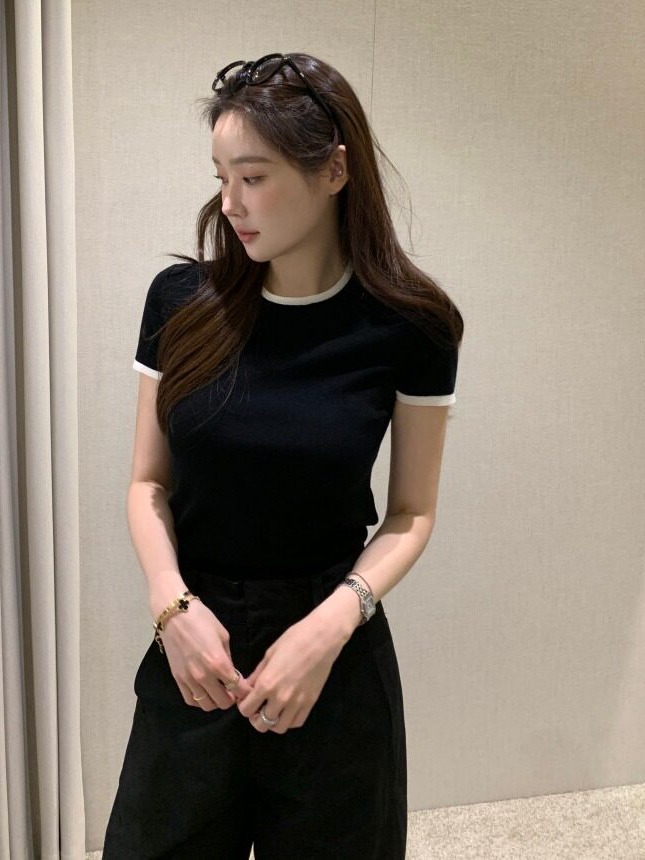 Nuovo Maglione Estivo Chic a M - Lifestyle Of Korean recensione e prezzo